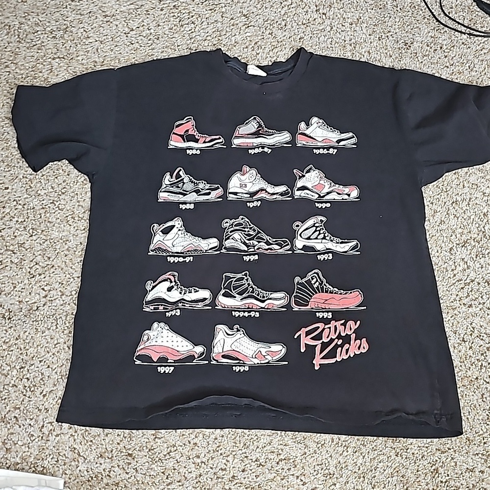 Retro Kicks T-shirt